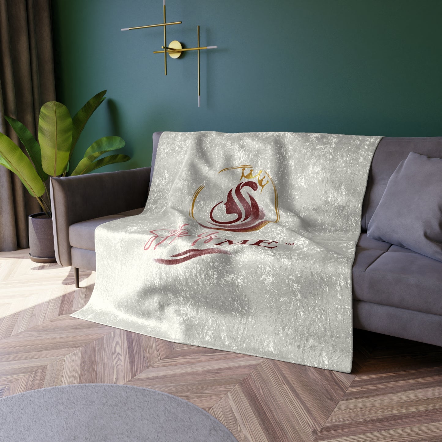 She Is Me Crushed Velvet Throw Blanket — Luxurious Silver Logo Velvet Blanket