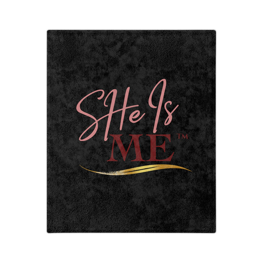 She Is Me Velveteen Microfiber Blanket — Plush Black Throw with Pink & Gold Script